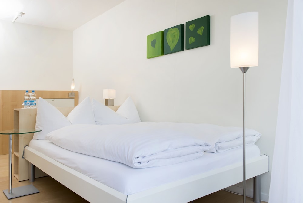 Hotel Seaside ABZ Spiez 6/39