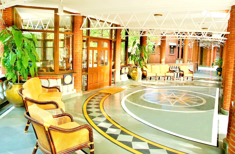 Welcomheritage Taragarh Palace 6/50