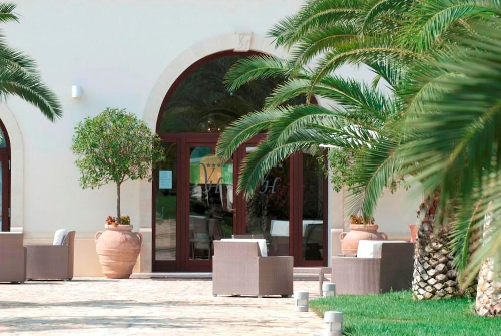 Villa Hermosa Resort 57/60
