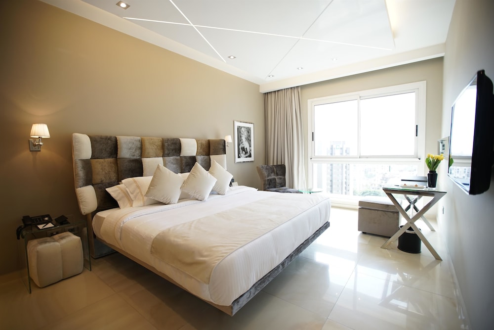 Royal Tulip Achrafieh 19/69