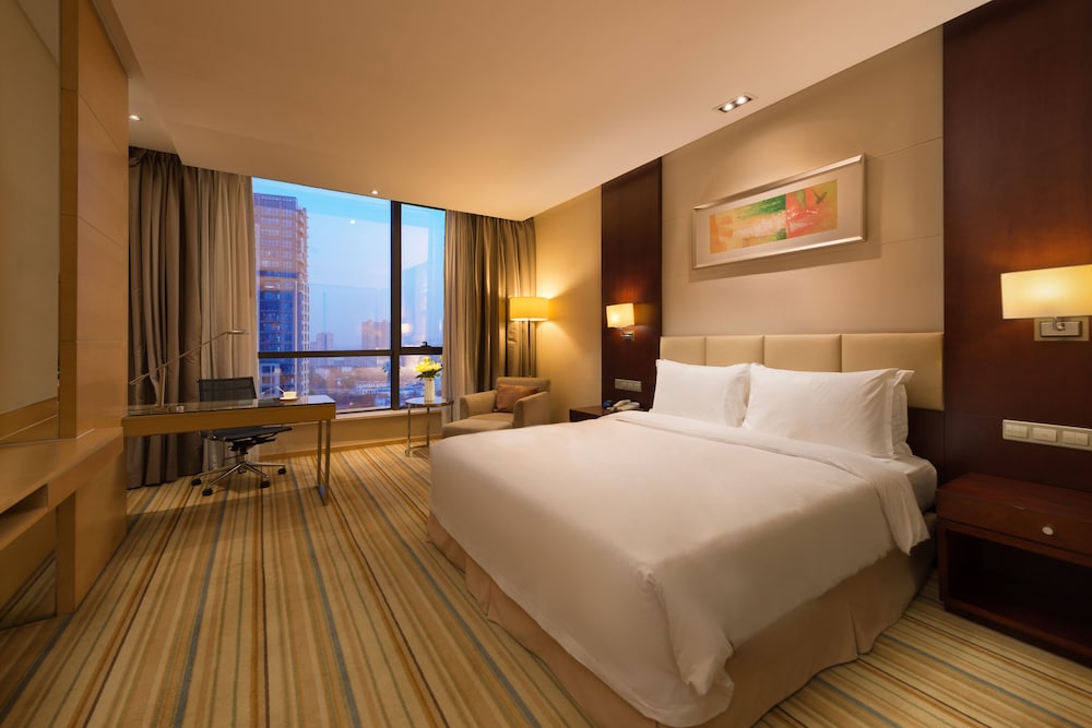 Holiday Inn Taicang City Centre 11/57