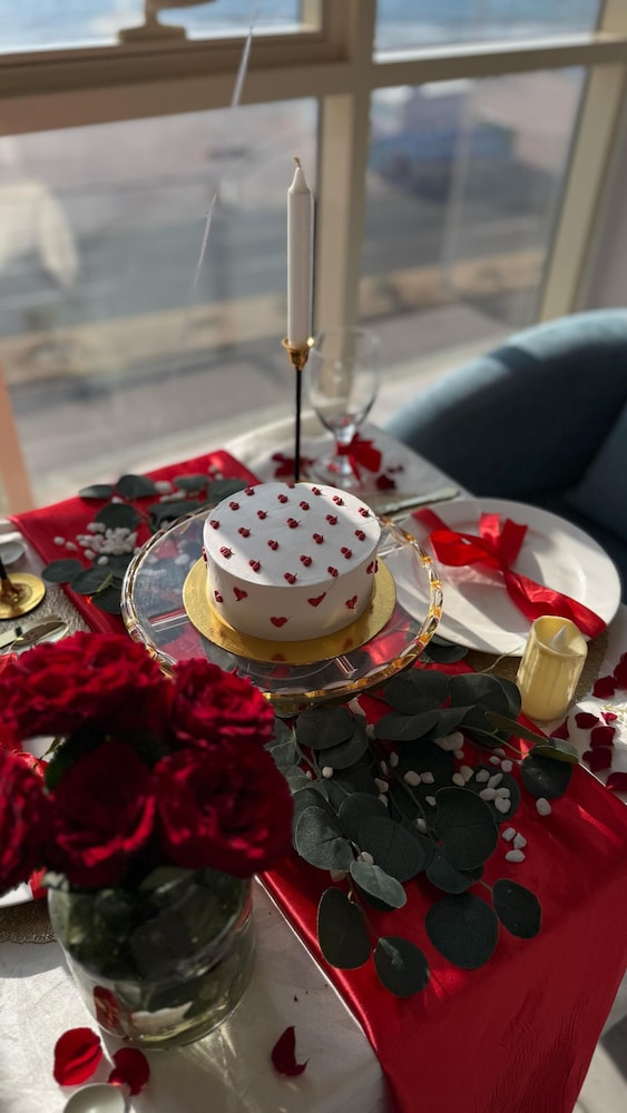 فندق سي فيو(SEAVIEW HOTEL) 69/74