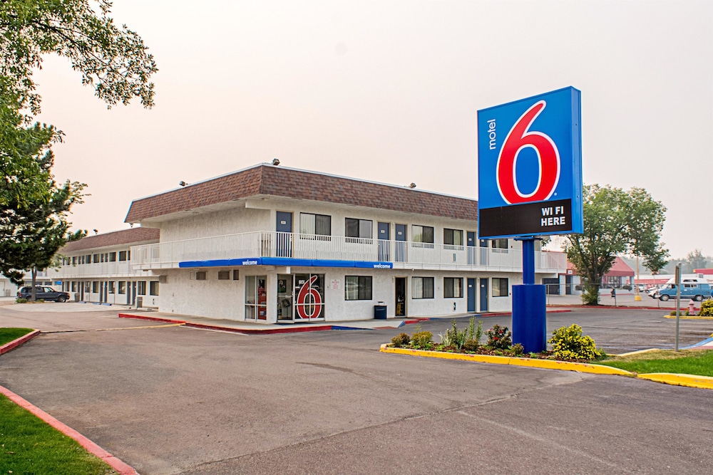 Motel6 Kalispell, MT 11/67