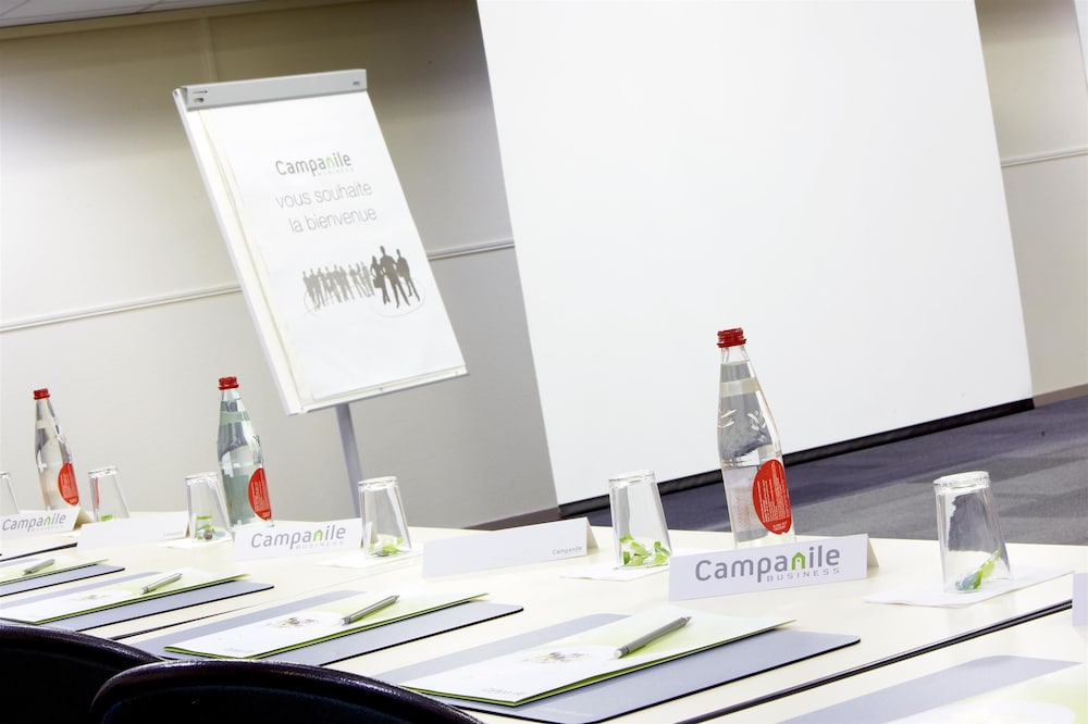 Campanile Prime-Porte De Bagnolet 41/49