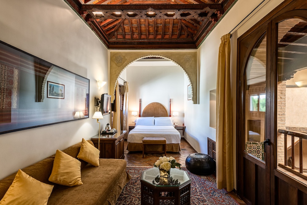 Casa Morisca 40/48