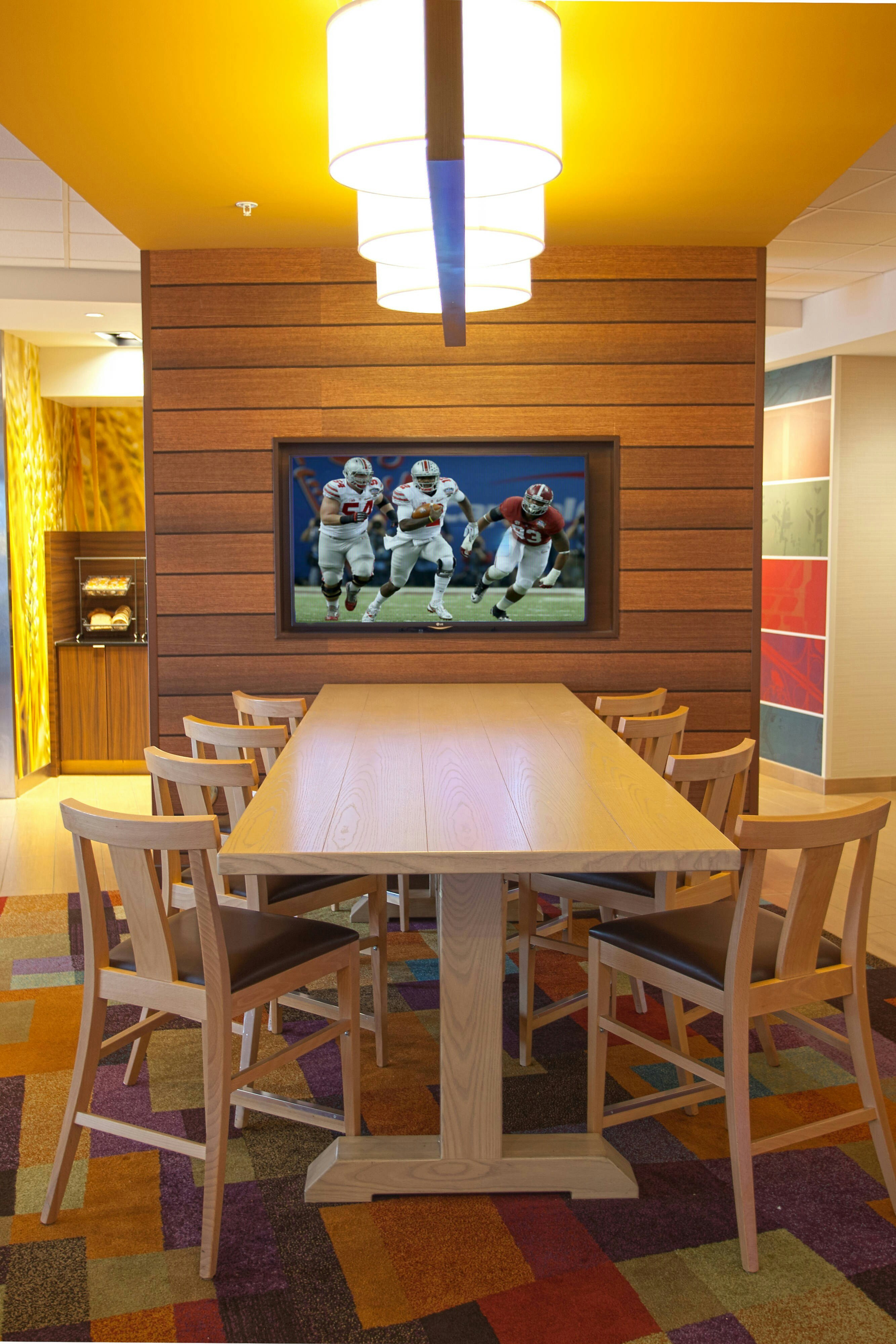Fairfield Inn & Suites By Marriott Columbus Airport 13/18