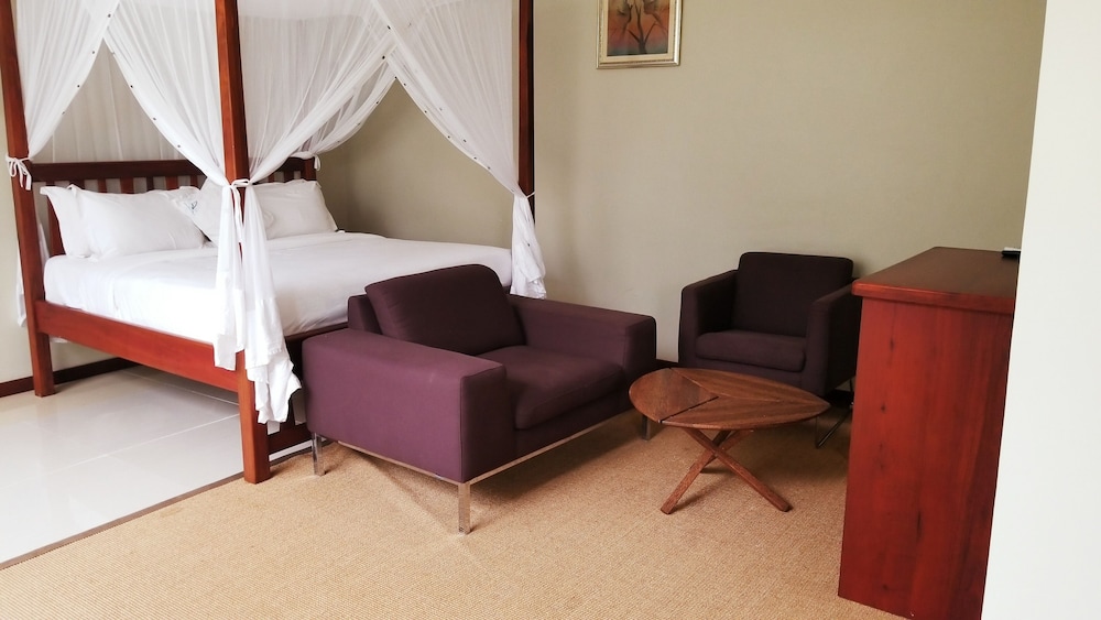 PRESTIGE, JUNIOR SUITE