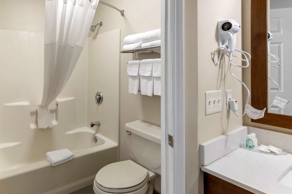Quality Inn Seneca US-123 27/53