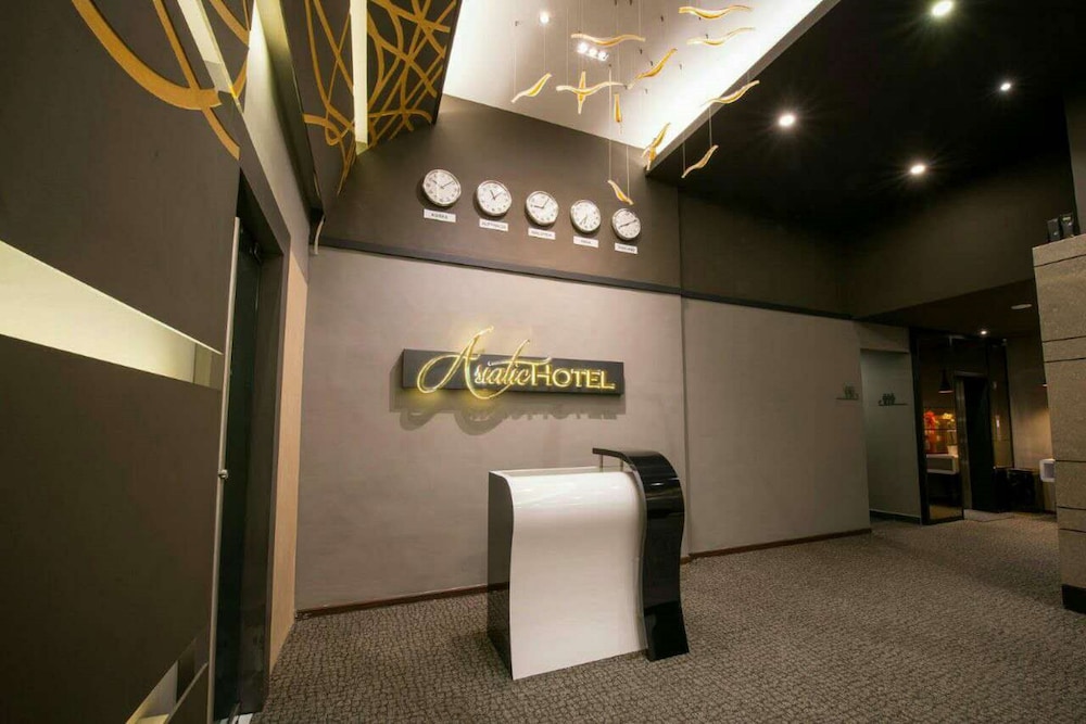 Asiatic Hotel 9/50