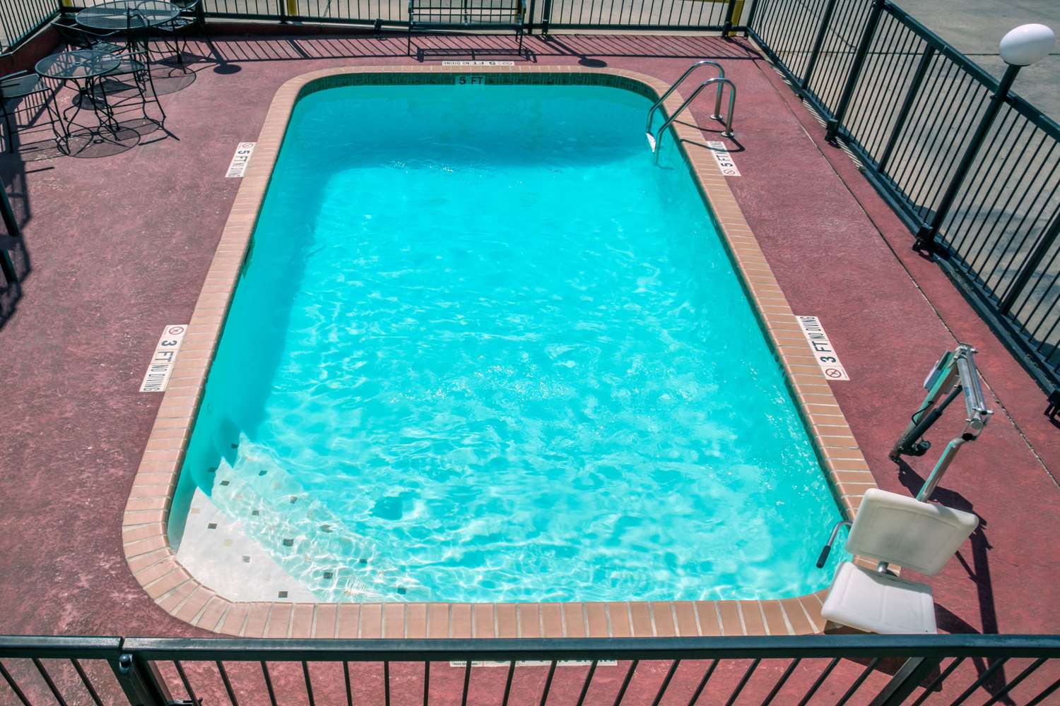 Days Inn By Wyndham San Antonio Interstate Hwy 35 North 3/6