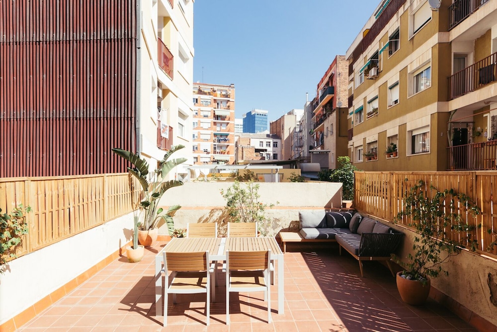 Plaza Espanya Apartments 45/50
