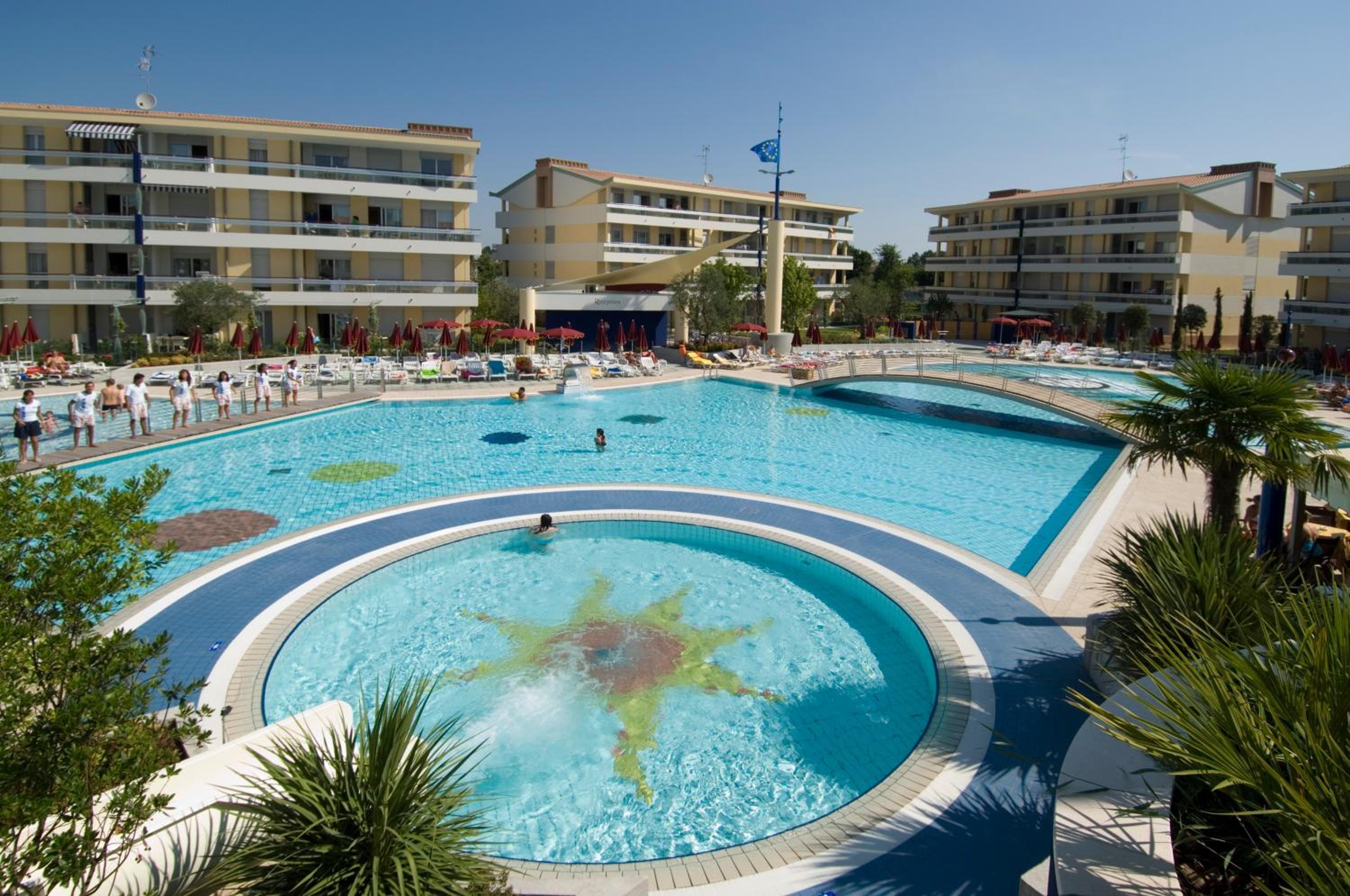 Aparthotel Planetarium Resort 40/50