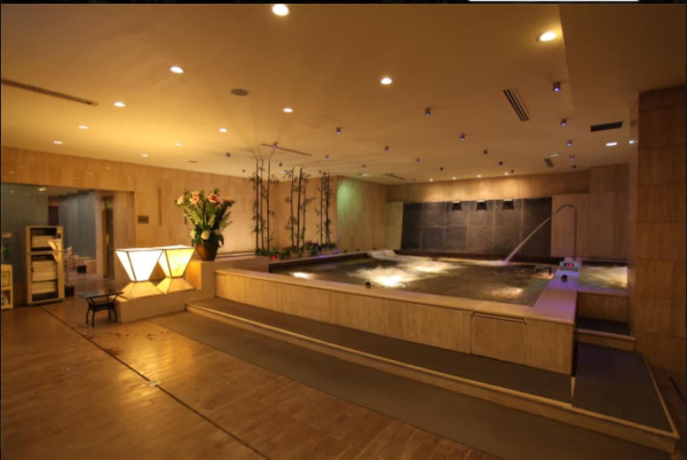 RuiWan New Century Hotel Tianjin 4/36