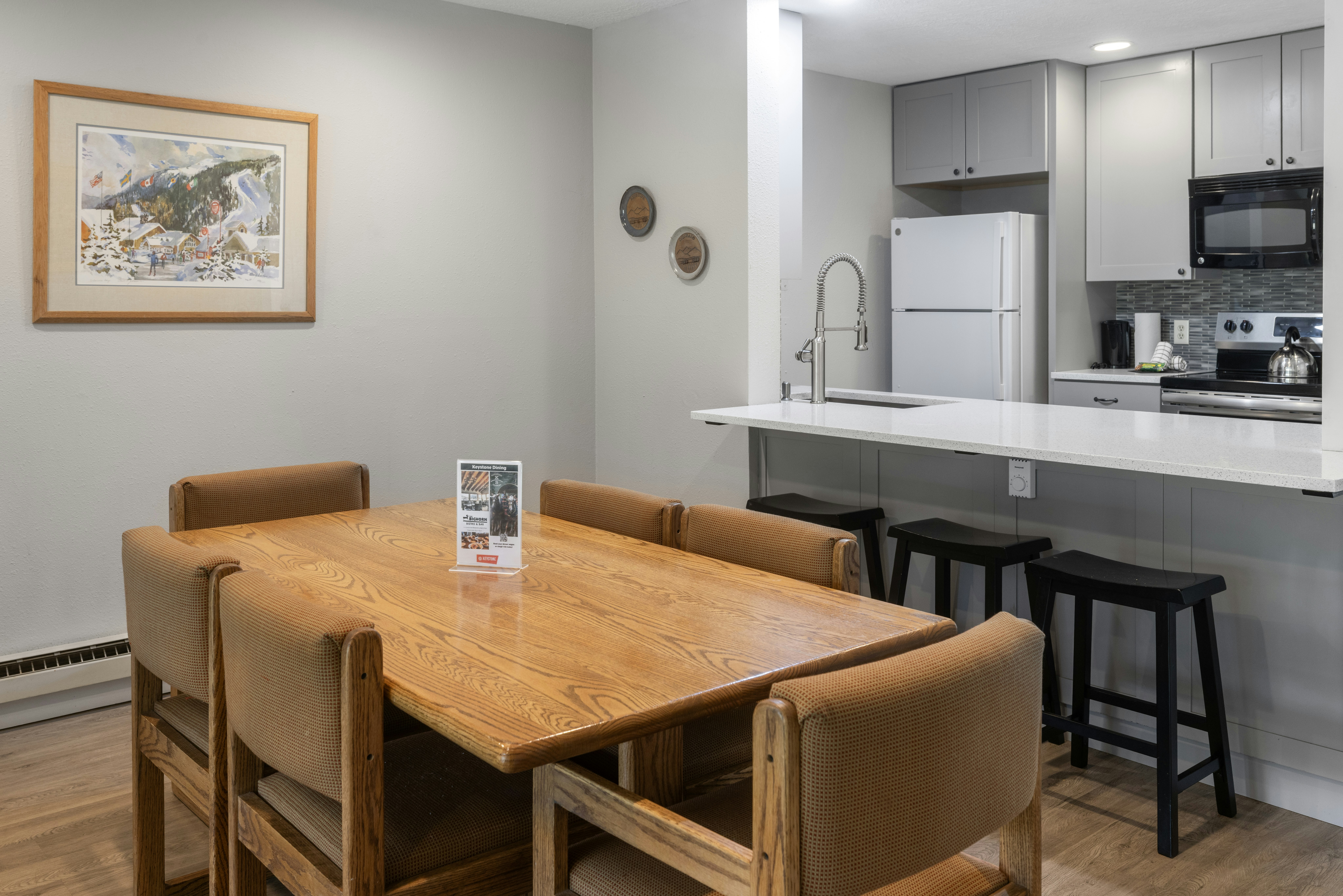 Evergreen Condominiums 40/57