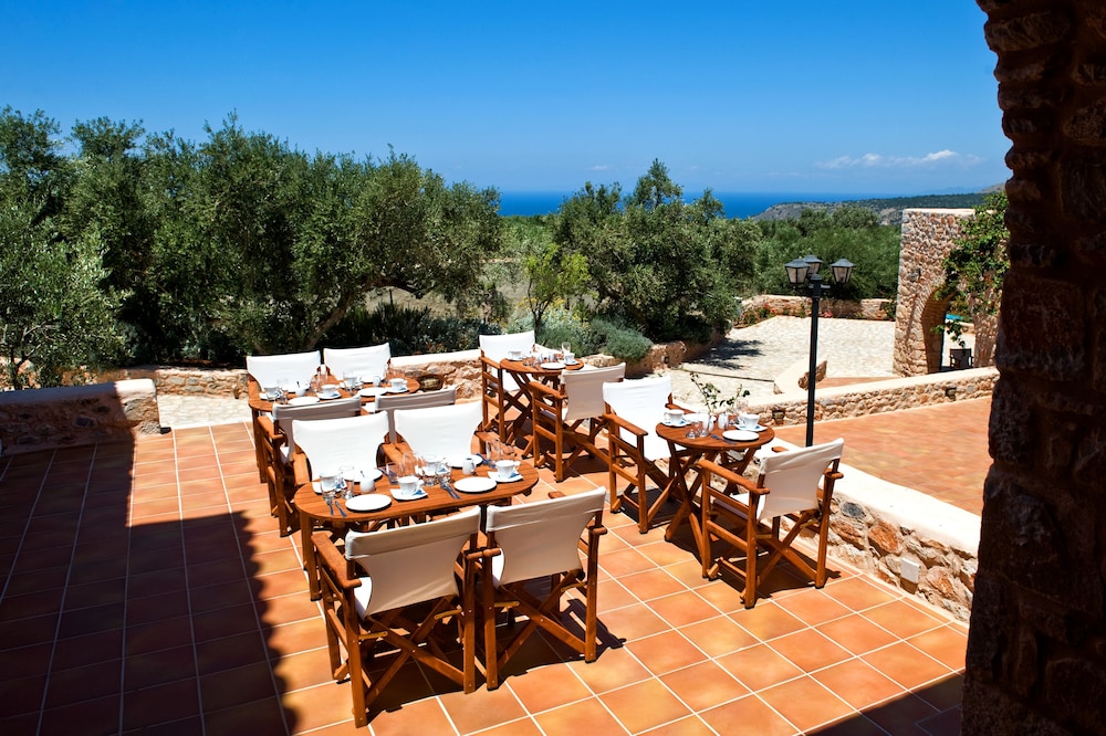 Arapakis Historic Castle 36/50
