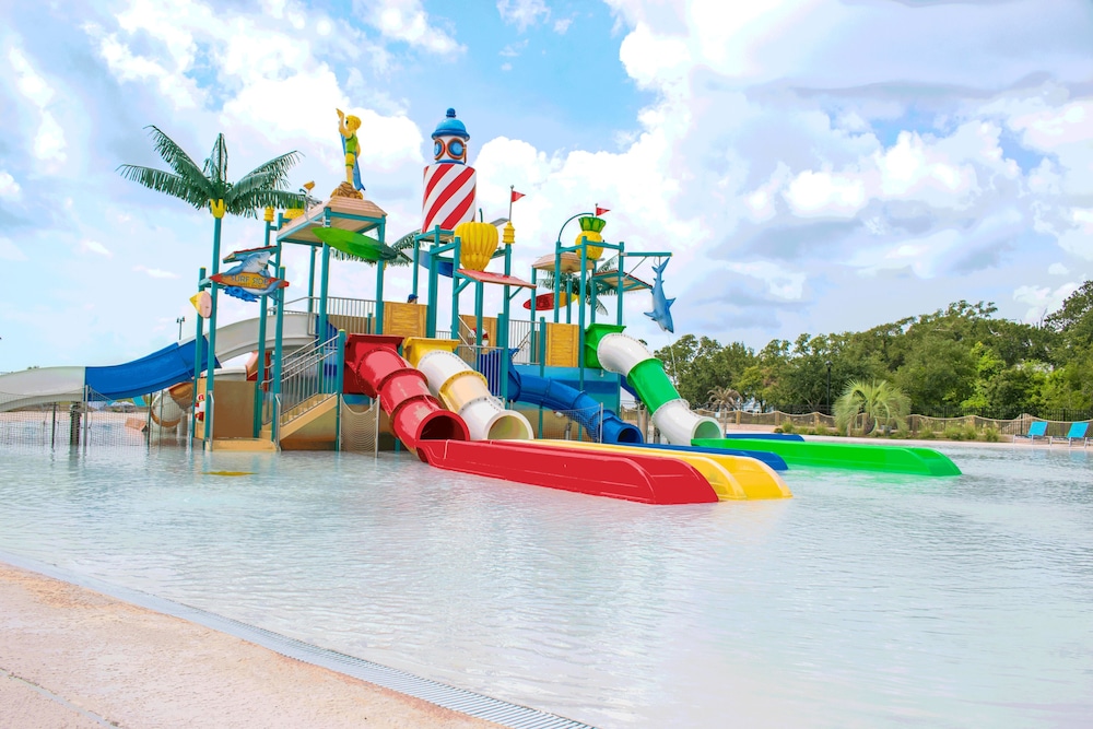 Centennial Plaza Resort Gulfport 39/50