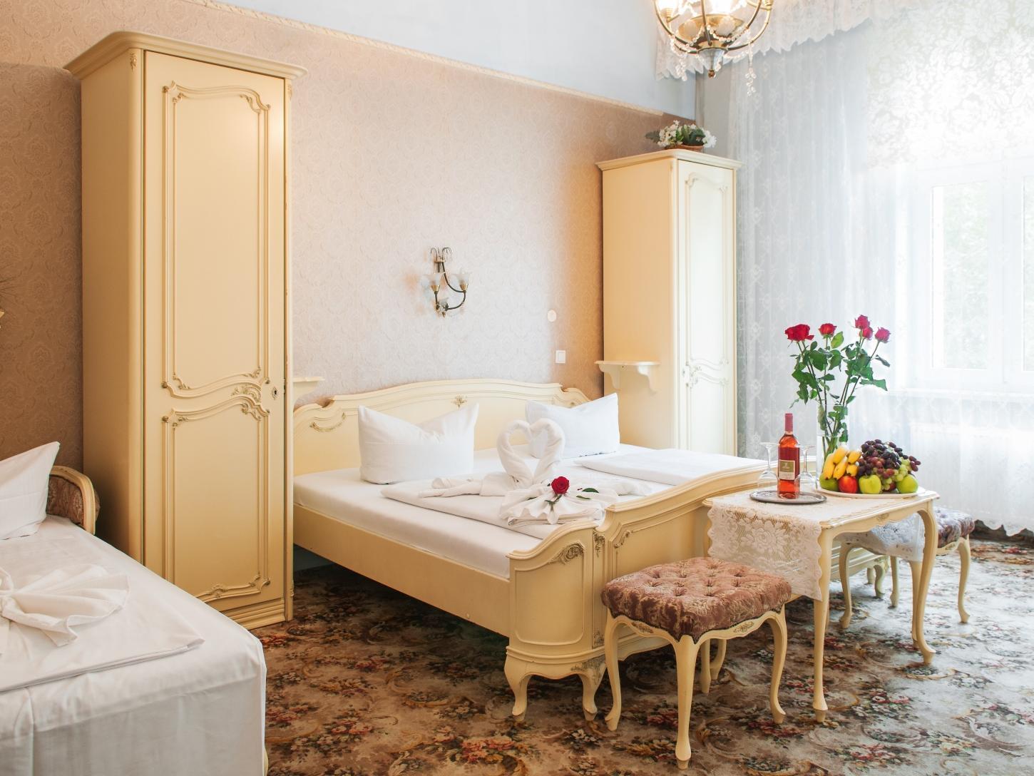 غرفة ثلاثية بسرير مزدوج وسرير فردي، Bellevue Am Kurfurstendamm Hotel 2/2
