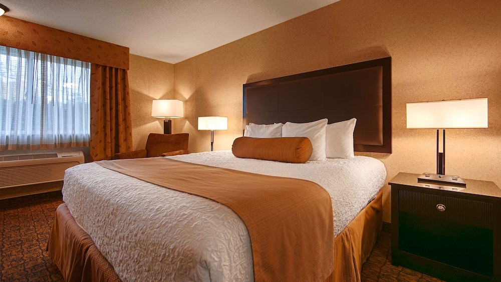 غرفة ديلوكس كبيرة بسرير كينج، Lloyd Hotel Astoria Bayfront, Ascend Hotel Collection, OR 5/8