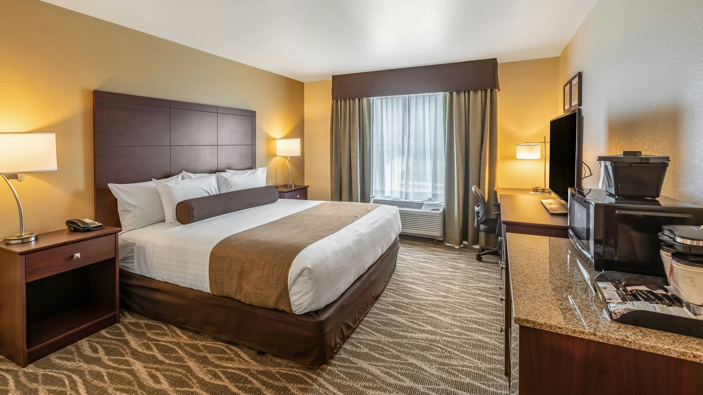 Cobblestone Hotel & Suites - Hartford 22/57