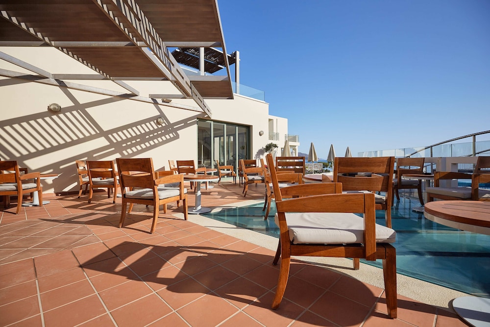 GRAND BAY BEACH RESORT KOLYMBARI 57/72