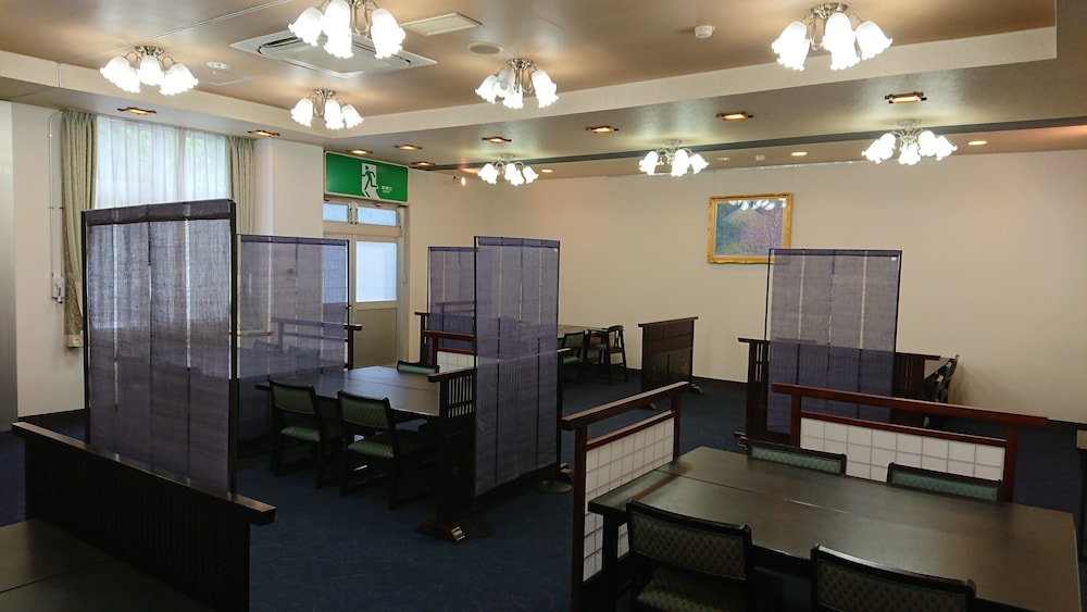 Hotel New Century 25/38