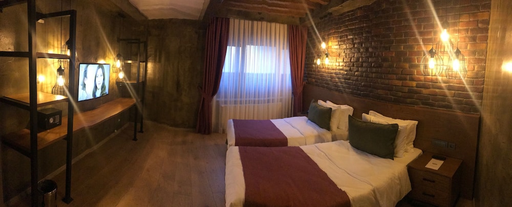 Meydan Besiktas Hotel 34/49
