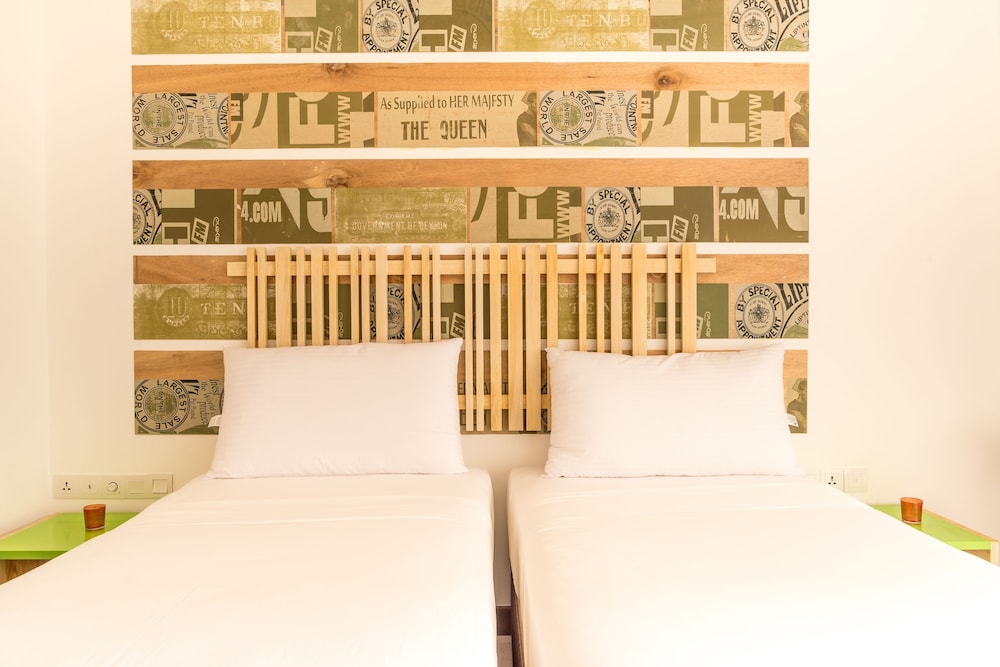 Hotel J Unawatuna 3/62