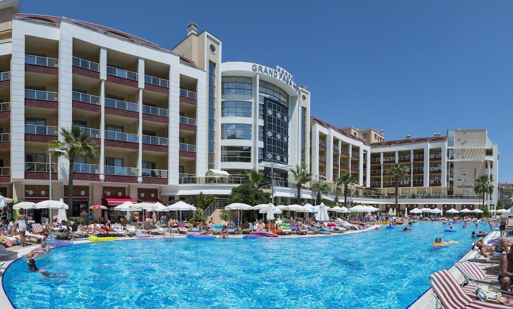 Grand Pasa Hotel 36/38