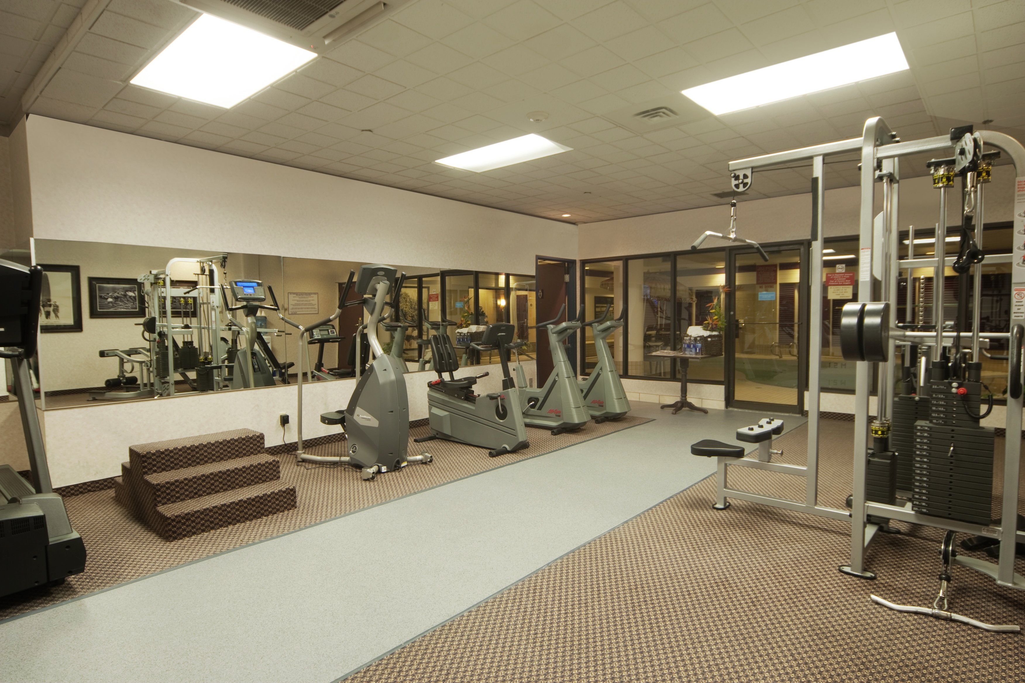Best Western Plus Port O Call Hotel 46/73