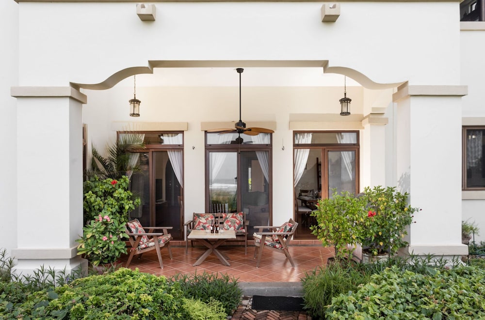 Rancho Santana 3/48