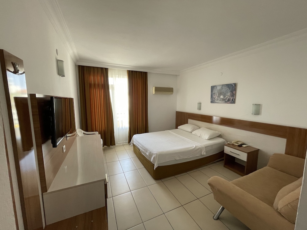 Miray Hotel 39/70