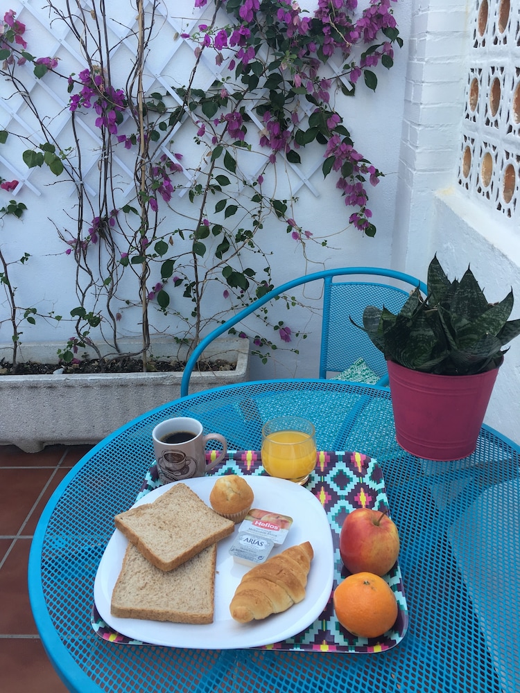 La Moraga De Poniente Malaga Hostel 59/71