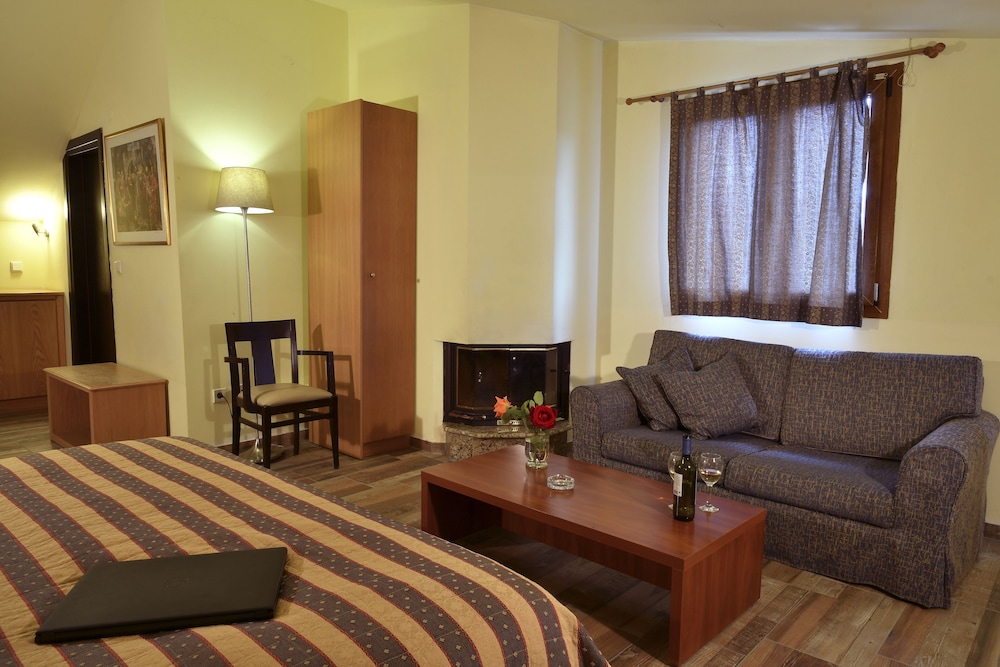 Four Seasons Skg Thessaloniki 50/80