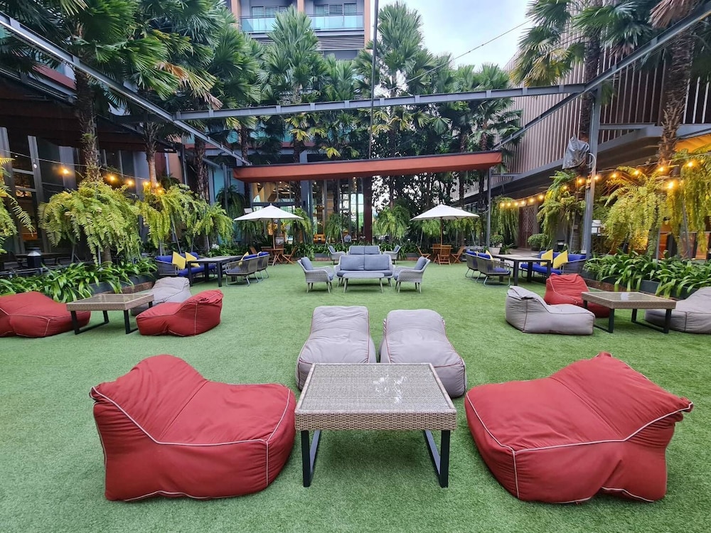 Aisana Hotel Korat 38/50