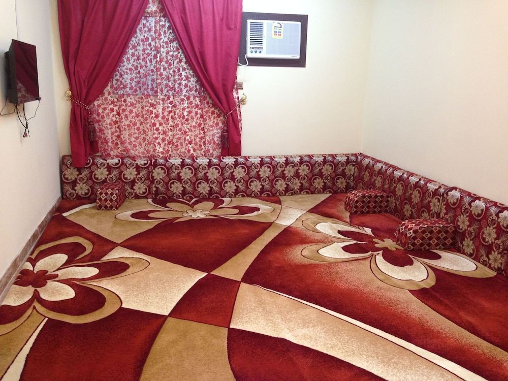 Al Eairy Apartments - Tabuk 3 11/18