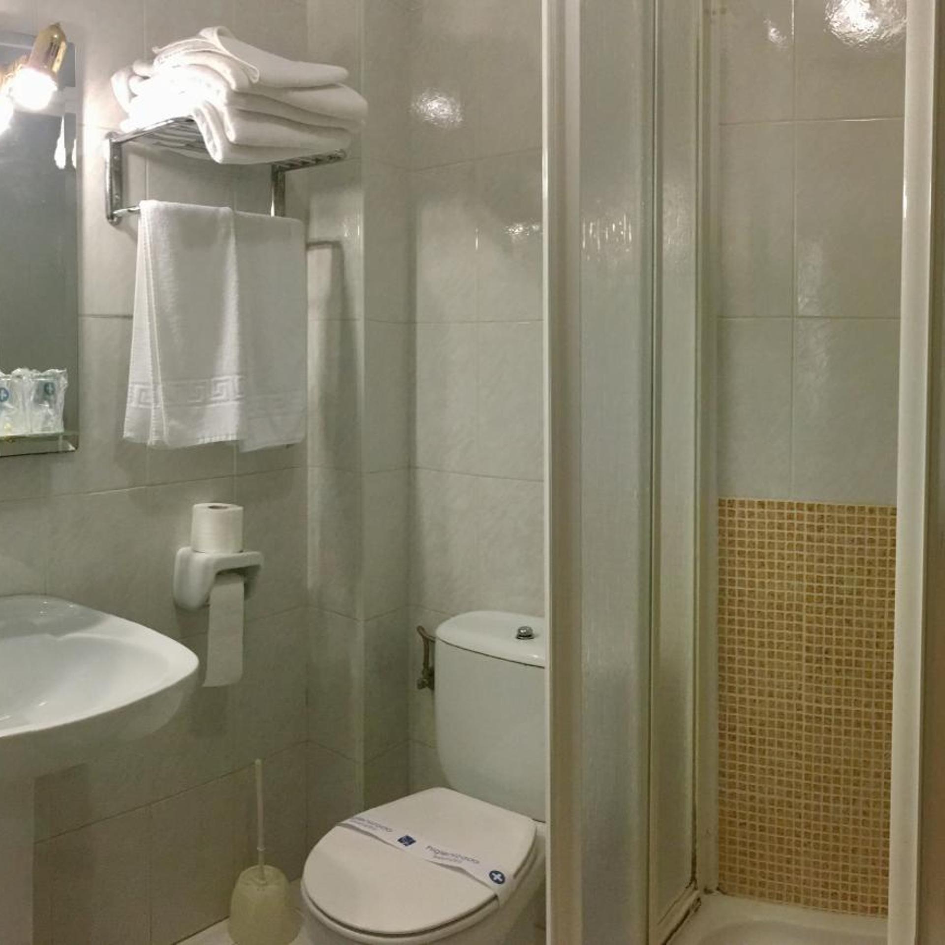 Hotel El Emigrante 40/42