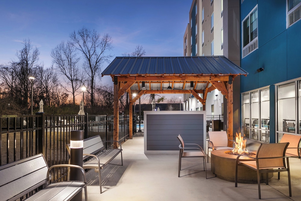 Candlewood Suites Chattanooga – Hamilton Place by IHG 8/48