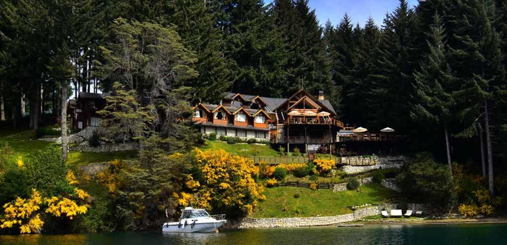 Dos Bahias Lake Resort 27/48