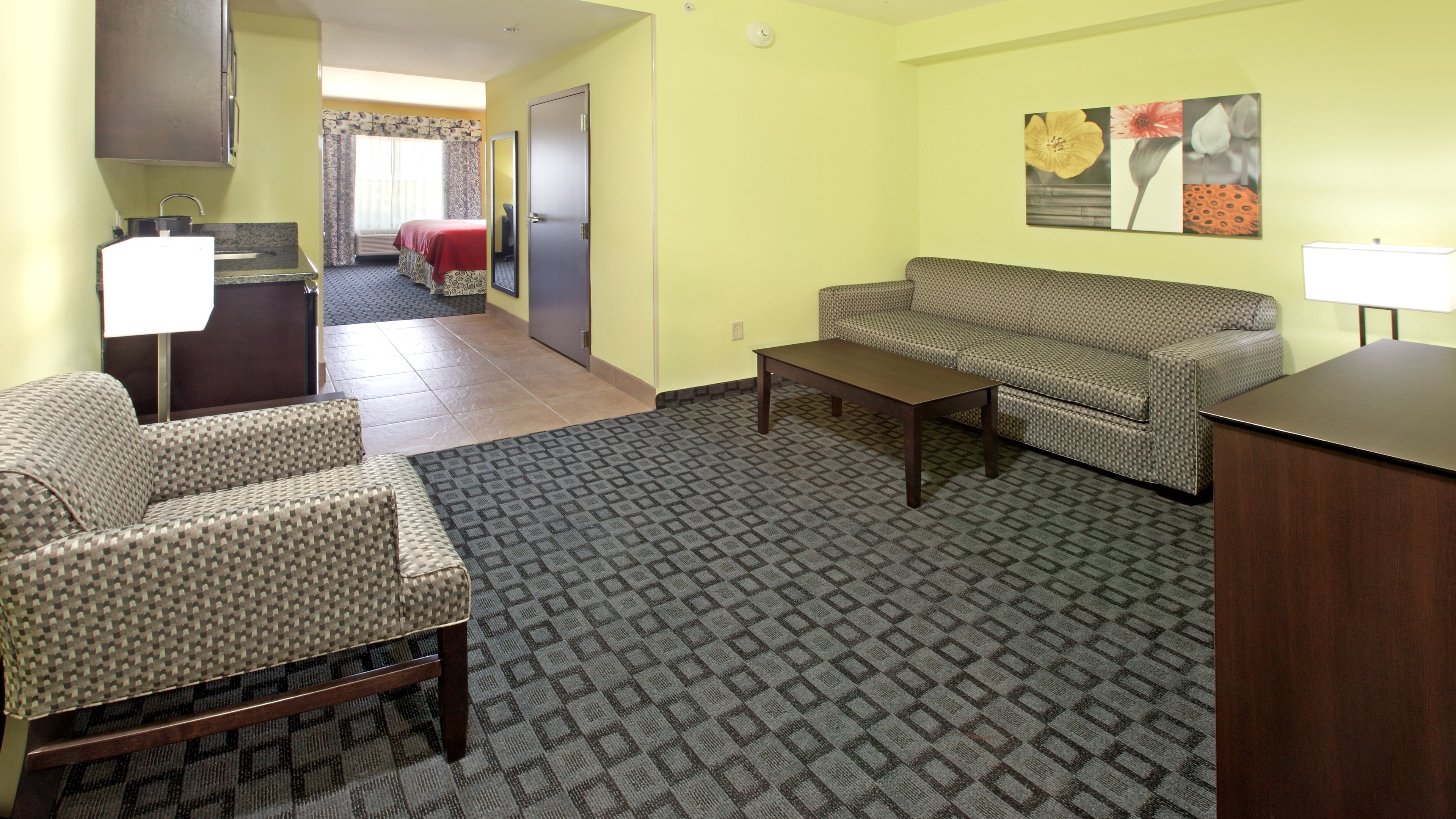 Holiday Inn Garland 40/73