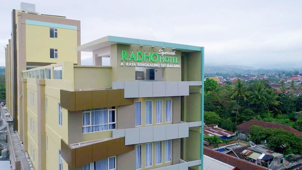 Syariah Radho Hotel Sengkaling 2/27