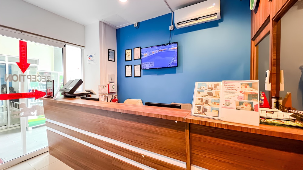 Royal Agate Beach Resort 14/64