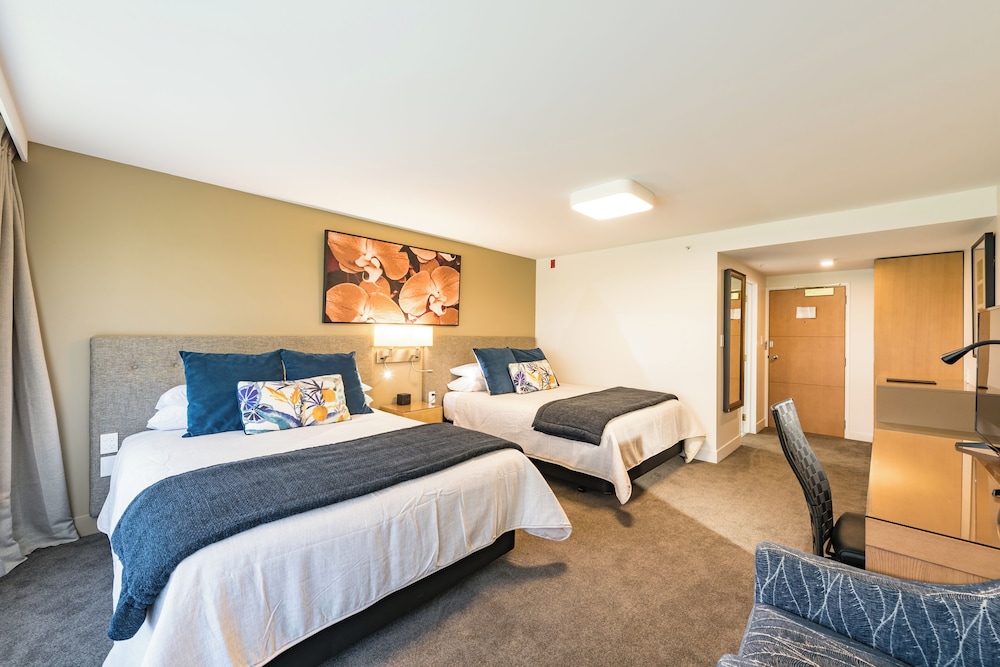 SUPERIOR, TWIN BEDS
