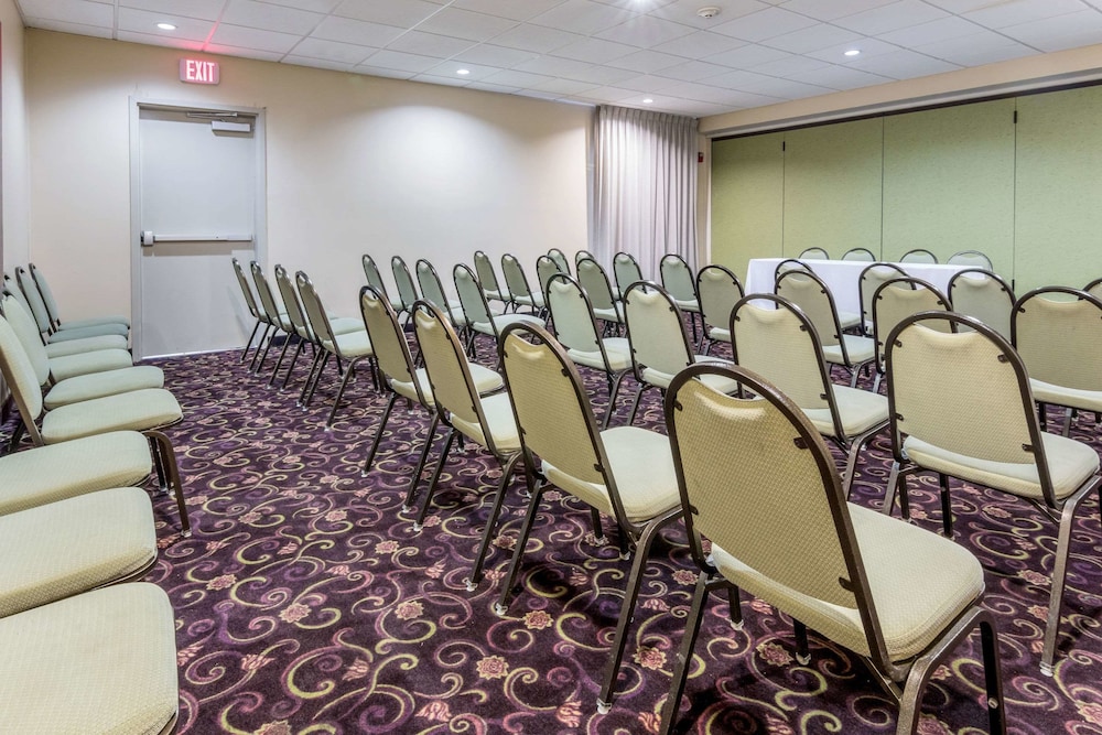Sleep Inn & Suites Hiram - Atlanta Northwest 34/38