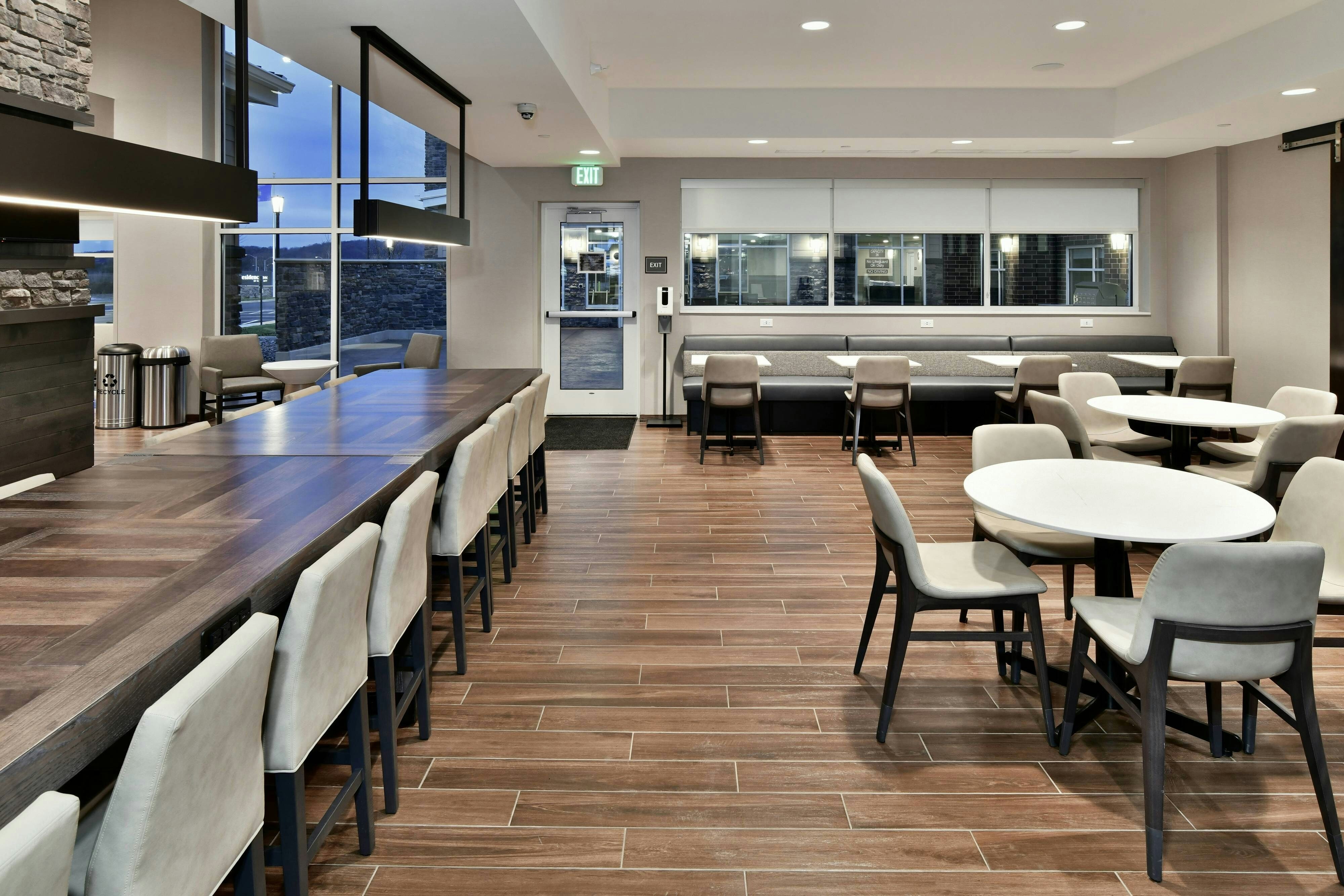 Residence Inn by Marriott Eau Claire 39/54