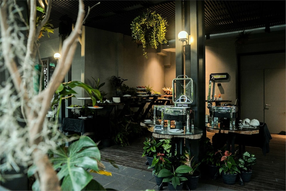 1969 Business Suites @ Ipoh Garden 44/50
