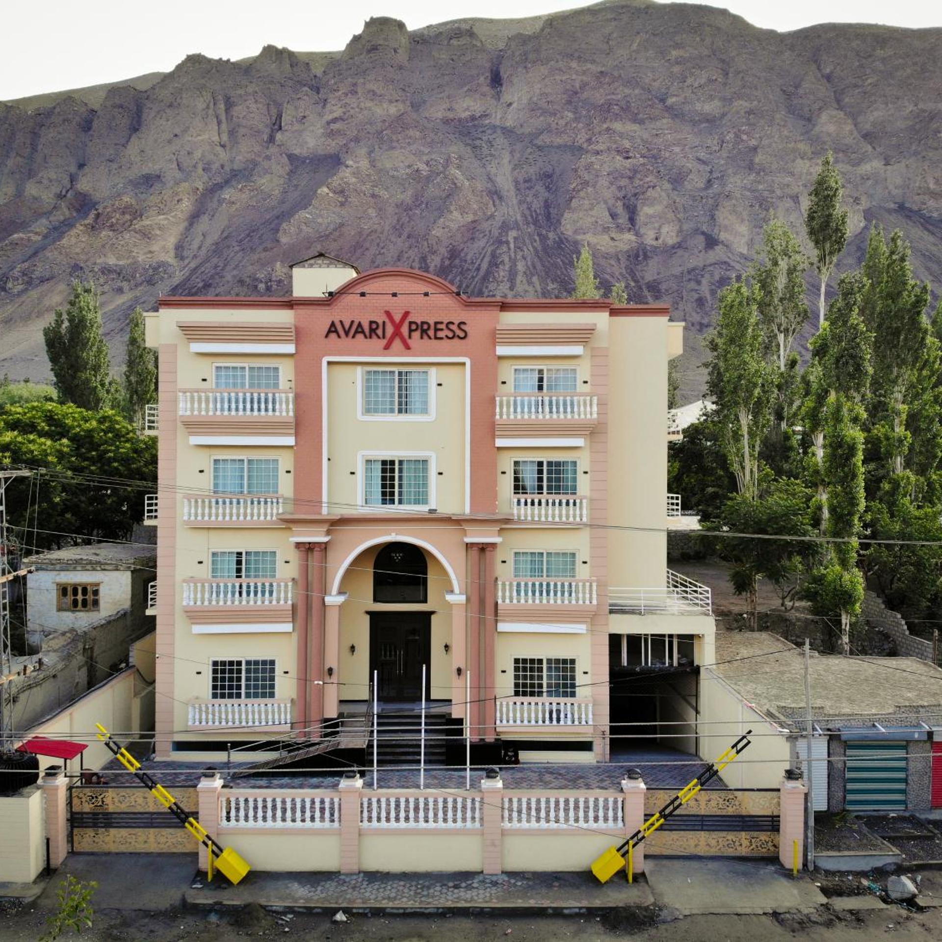Avari Xpress Skardu 5/65