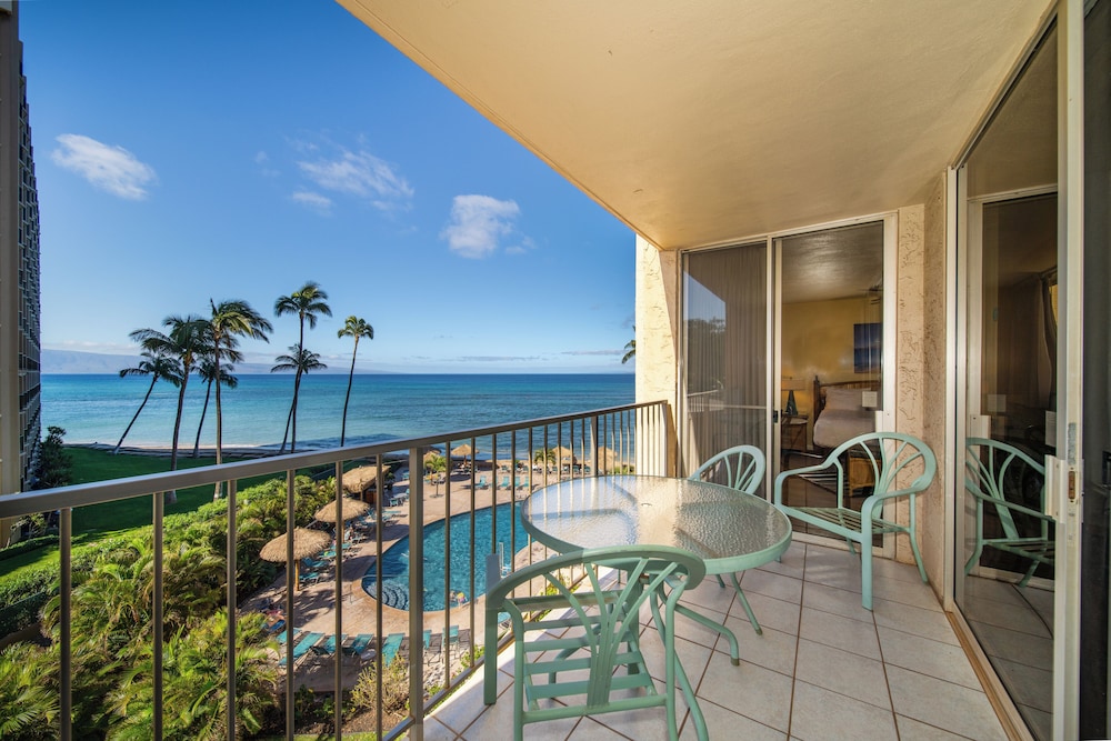 Royal Kahana Maui by OUTRIGGER 44/77