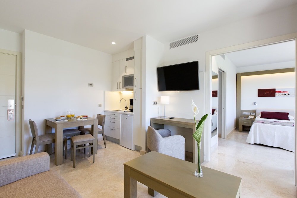 HIPOTELS BARROSA GARDEN 38/66
