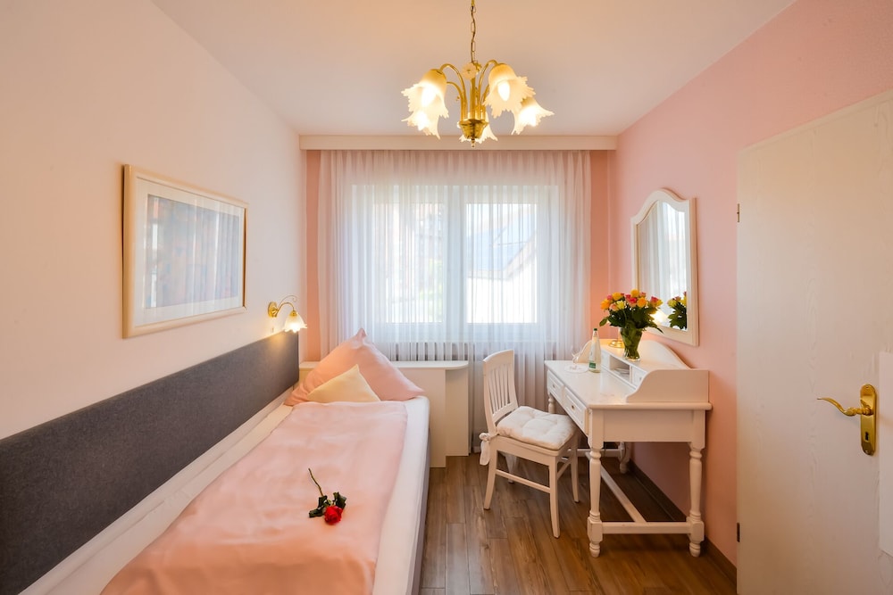 Ambient Hotel Am Europakanal 32/50