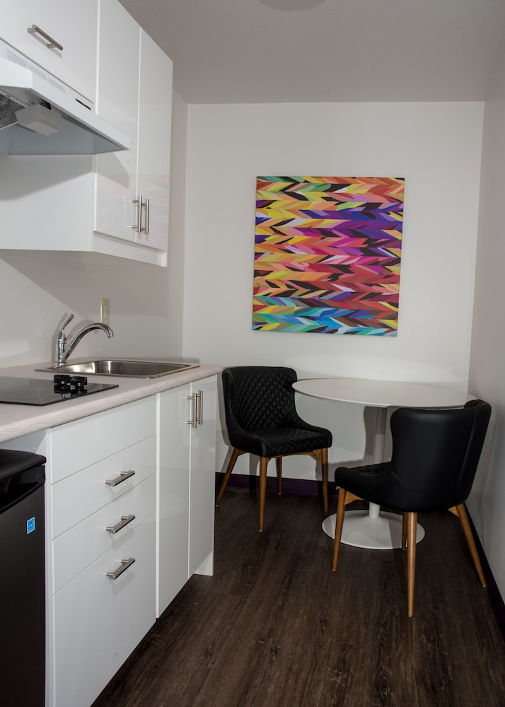 Hotel Zed Kelowna 26/43